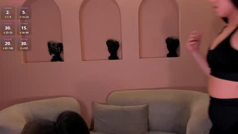 Snapshot of dolcieelliot chatting on 11, 12, 2024 Dolcie online show from 11, 12, 2024
