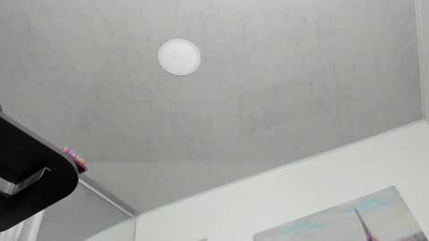 Ludika Santiago online show from 15, 4, 2026