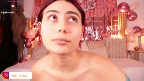 Snapshot of doll_kira_ chatting on 9, 6, 2026 doll_kira_ online show from 9, 6, 2026
