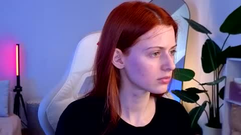 Your doll Lesli online show from 10, 11, 2025