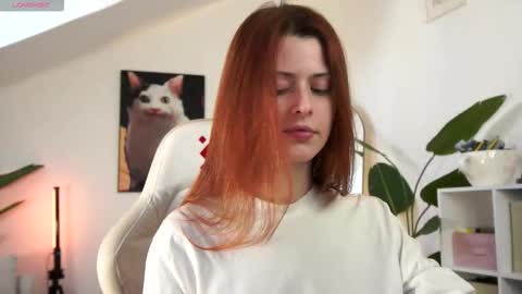 Your doll Lesli online show from 28, 2, 2026