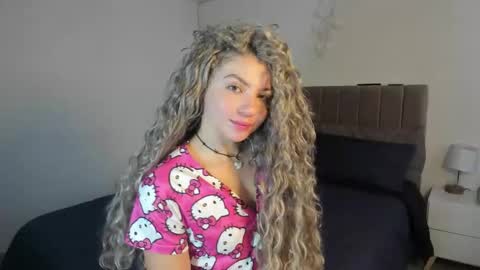 doll_oriana online show from 22, 10, 2025