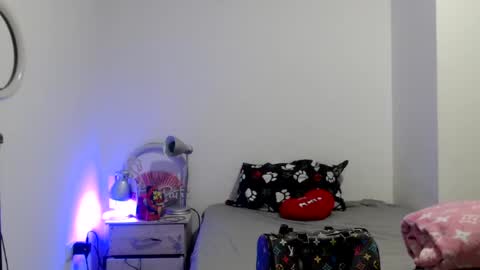 Snapshot of doll_sary chatting on 11, 7, 2026 Catherine XXX online show from 11, 7, 2026