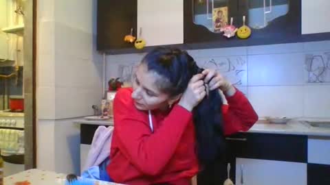 Snapshot of doll_stylish_ chatting on 6, 2, 2025 dol online show from 6, 2, 2025