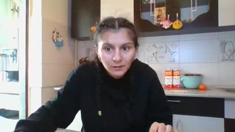 Snapshot of doll_stylish_ chatting on 11, 2, 2025 dol online show from 11, 2, 2025
