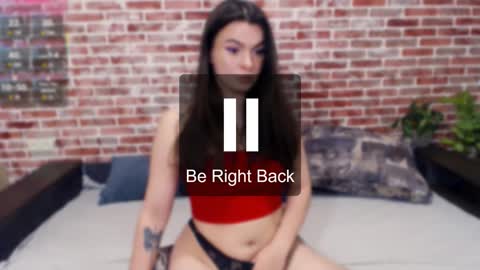 Jade online show from 12, 9, 2025