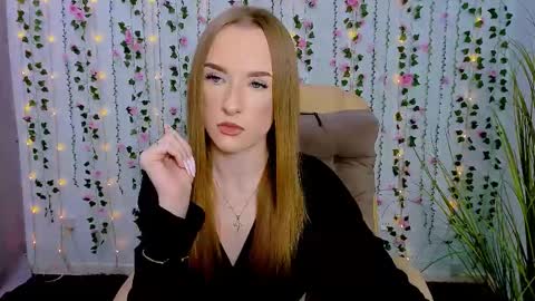 doll_vey online show from 9, 3, 2025