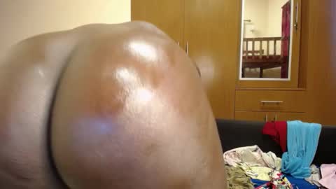 Snapshot of dollface_bella chatting on 21, 10, 2025 Bella online show from 21, 10, 2025