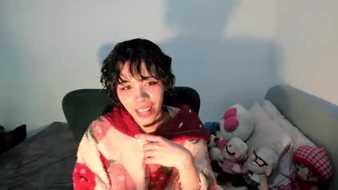 Snapshot of dolliette chatting on 9, 9, 2025 mina online show from 9, 9, 2025