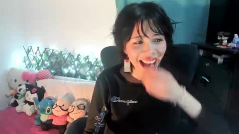 Snapshot of dolliette chatting on 30, 9, 2025 mina online show from 30, 9, 2025