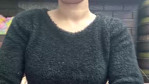 Snapshot of dollmeenu chatting on 16, 11, 2025 dollmeenu online show from 16, 11, 2025