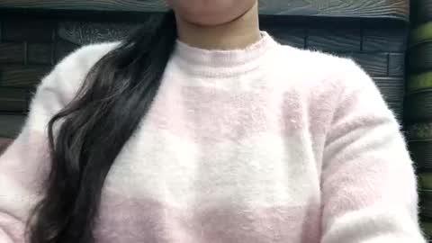 Snapshot of dollmeenu chatting on 19, 11, 2025 dollmeenu online show from 19, 11, 2025