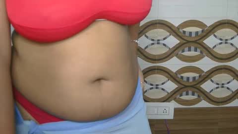 Snapshot of dolly_2 chatting on 4, 2, 2025 dolly_2 online show from 4, 2, 2025