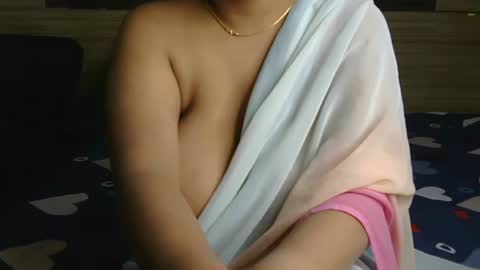 Snapshot of dolly_2 chatting on 14, 2, 2025 dolly_2 online show from 14, 2, 2025
