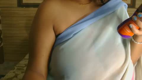 Snapshot of dolly_2 chatting on 25, 2, 2025 dolly_2 online show from 25, 2, 2025