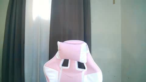 dolly_angel2 online show from 22, 1, 2025