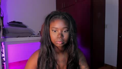 emily --  online show from 26, 9, 2025