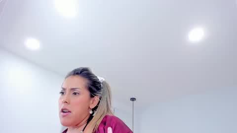 Snapshot of dolly_walker chatting on 19, 2, 2025 dolly walker online show from 19, 2, 2025