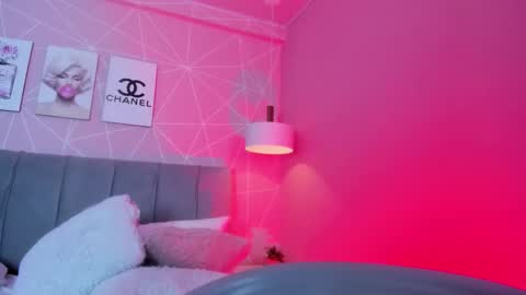 Snapshot of dolly_zoe chatting on 23, 2, 2026 Call me Zoe online show from 23, 2, 2026