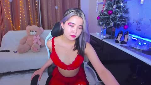 Snapshot of dollyiaa chatting on 24, 12, 2024 Dollya online show from 24, 12, 2024