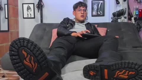 Diego Castell online show from 16, 2, 2025