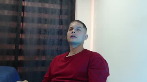 Snapshot of dom_craw chatting on 10, 12, 2024 Domimick Crawford online show from 10, 12, 2024
