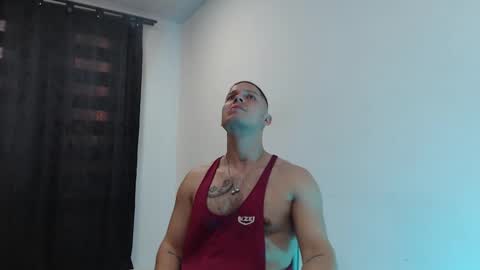 Snapshot of dom_craw chatting on 29, 1, 2025 Domimick Crawford online show from 29, 1, 2025