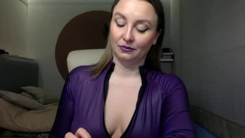 Snapshot of dom_mummy chatting on 18, 2, 2025 DOM MUMMY online show from 18, 2, 2025
