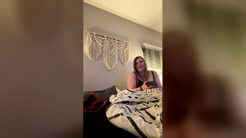 domandshy online show from 10, 2, 2026