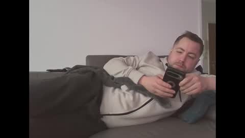 dombio_12 online show from 7, 2, 2026