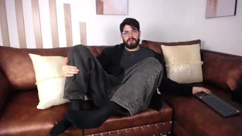 domboy  online show from 5, 6, 2026