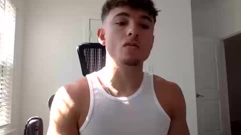 Snapshot of domd3 chatting on 12, 10, 2025 Dom online show from 12, 10, 2025