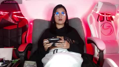Domina Lia online show from 1, 2, 2025