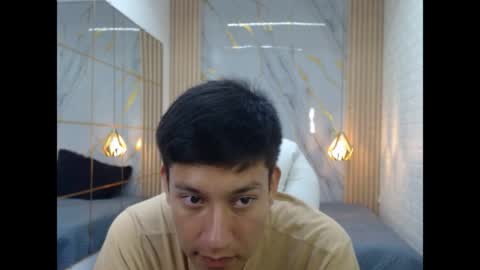Snapshot of dominantboy4 chatting on 19, 4, 2026 domi online show from 19, 4, 2026