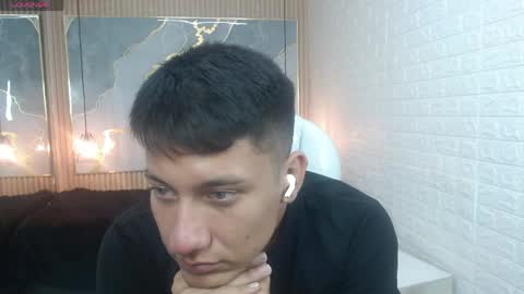 Snapshot of dominantboy4 chatting on 28, 4, 2026 domi online show from 28, 4, 2026