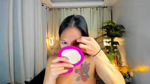 Snapshot of dominantgoddessontop chatting on 16, 2, 2025 CALL ME BABY BELLA online show from 16, 2, 2025