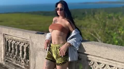 Snapshot of dominantgoddessontop chatting on 23, 2, 2025 CALL ME BABY BELLA online show from 23, 2, 2025