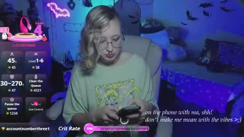 Bigbearnbunnyboy online show from 19, 5, 2026