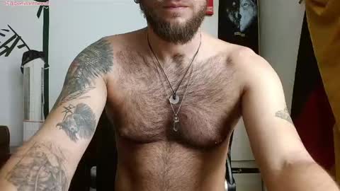 Logan - INDEPENDET MODEL online show from 16, 5, 2026