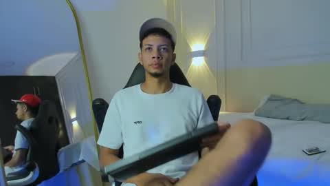 Dominic online show from 9, 2, 2026