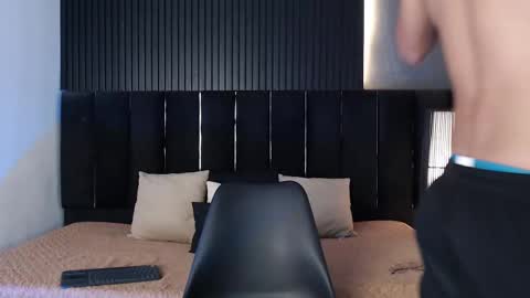 Dominic online show from 2, 10, 2025