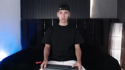 Dominic online show from 4, 3, 2026