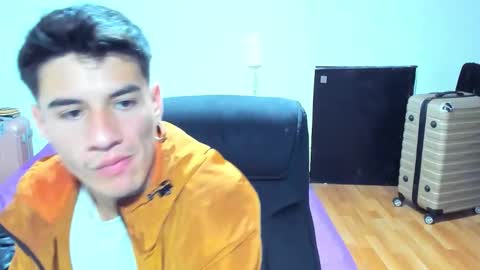 Snapshot of dominic_radccliffe chatting on 11, 10, 2025 Your real love online show from 11, 10, 2025