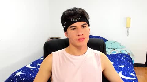 Snapshot of dominic_radccliffe chatting on 2, 11, 2025 Your real love online show from 2, 11, 2025