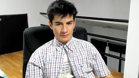 Snapshot of dominic_radccliffe chatting on 11, 11, 2025 Your real love online show from 11, 11, 2025