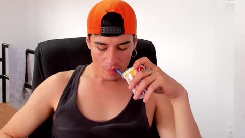 Snapshot of dominic_radccliffe chatting on 18, 1, 2026 Your real love online show from 18, 1, 2026