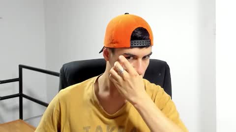 Snapshot of dominic_radccliffe chatting on 2, 2, 2026 Your real love online show from 2, 2, 2026