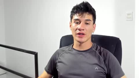 Snapshot of dominic_radccliffe chatting on 4, 2, 2026 Your real love online show from 4, 2, 2026