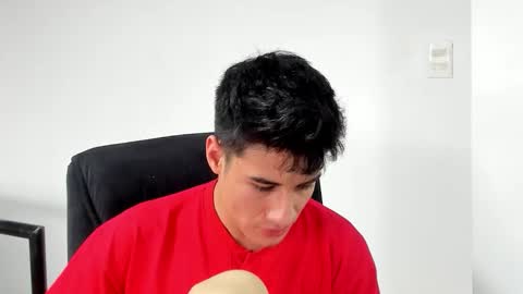 Snapshot of dominic_radccliffe chatting on 22, 2, 2026 Your real love online show from 22, 2, 2026