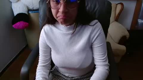   online show from 26, 6, 2026